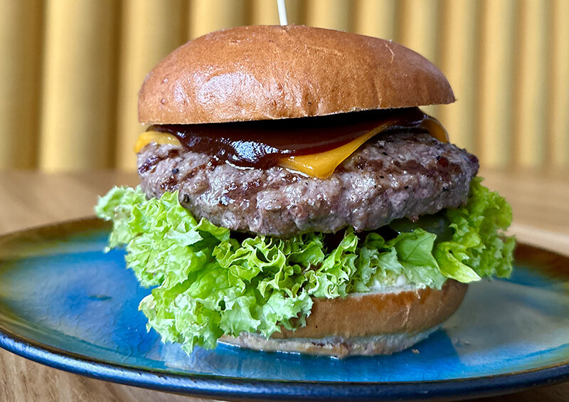 Cheeseburger - Restauracja Atmosfera, zamów na dosyta.pl