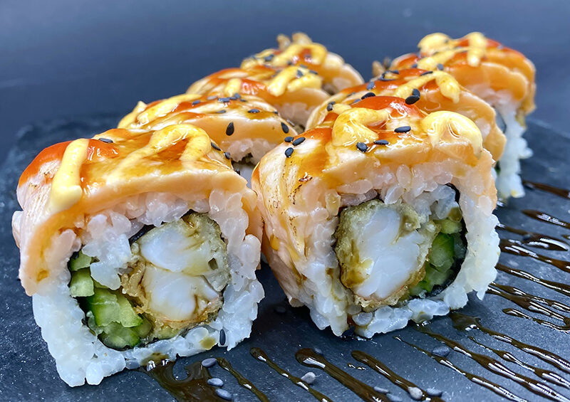 Spicy ebi sake uramaki - Restauracja Atmosfera, zamów na dosyta.pl