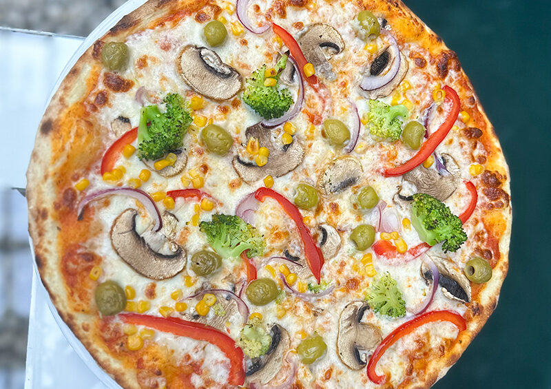 Pizza Vegetariano - Restauracja Atmosfera, zamów na dosyta.pl