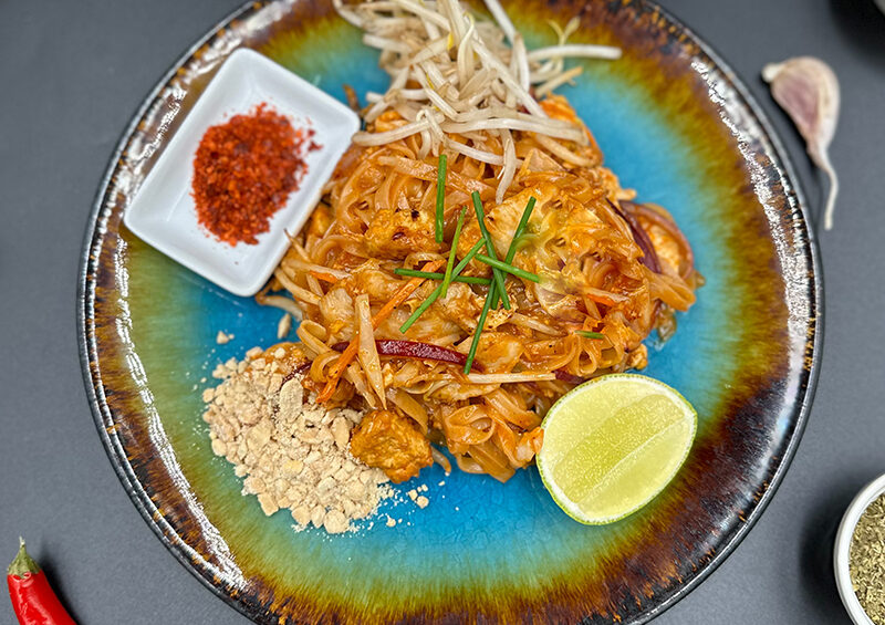 Pad Thai - Restauracja Atmosfera, zamów na dosyta.pl